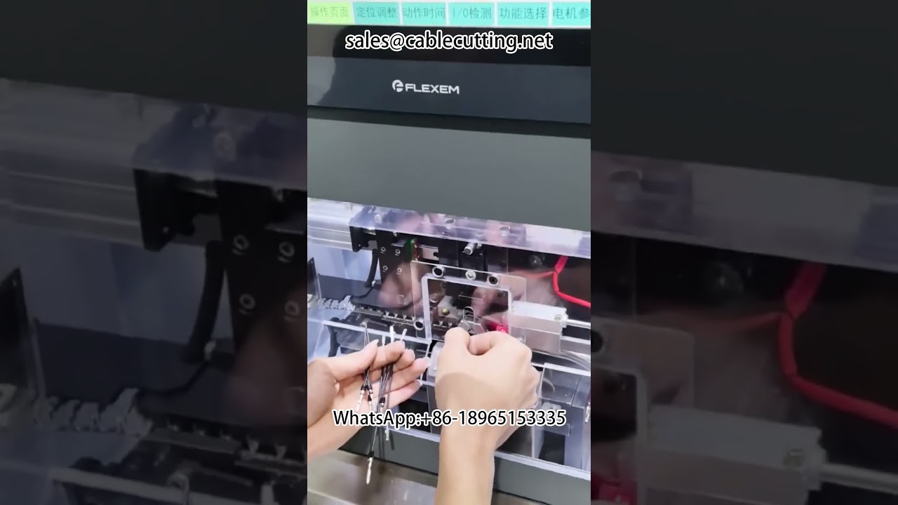 Machine à enfiler les connecteurs étanches pour faisceaux automobiles #traitementdesfils #connecteurs