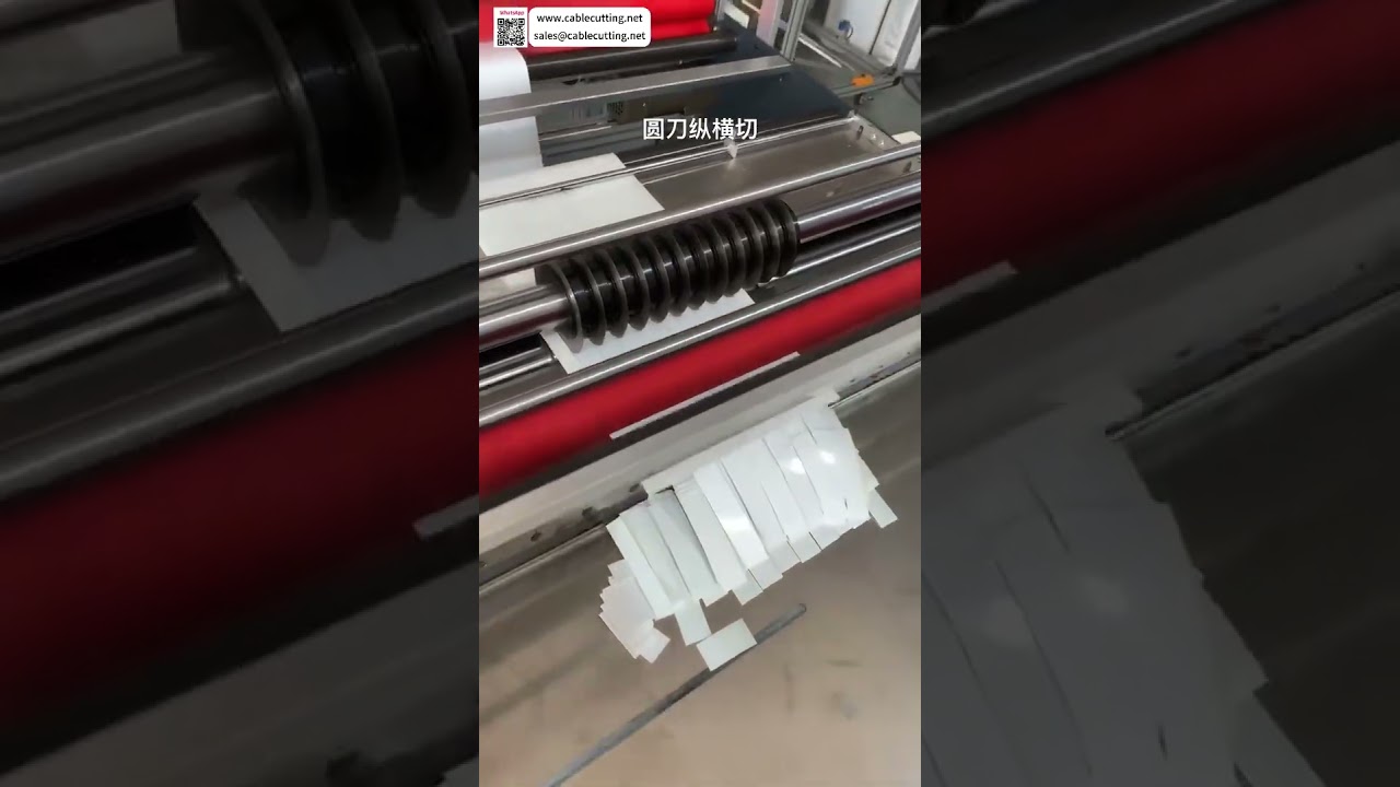 Méthode opérationnelle des systèmes de sortie pour machines de refendage à lame rotative et de coupe transversale de feuilles