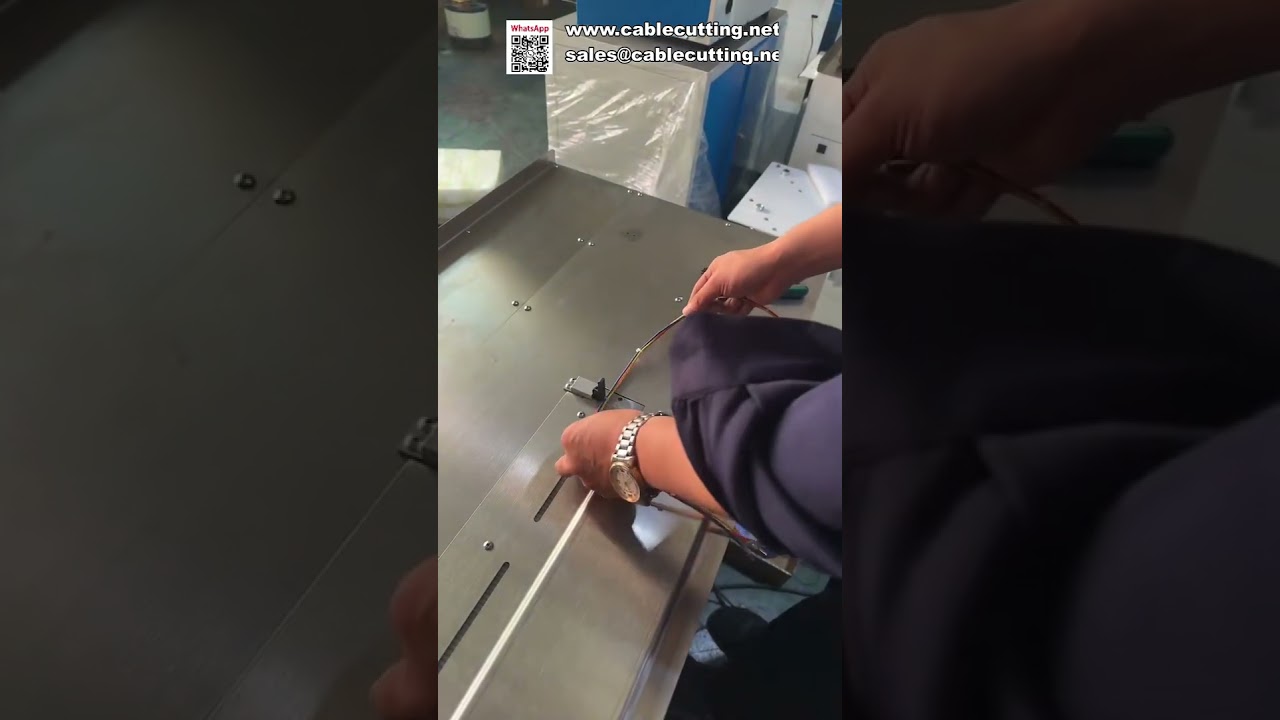 Machine automatique de colliers de serrage en nylon pour câbles aéronautiques