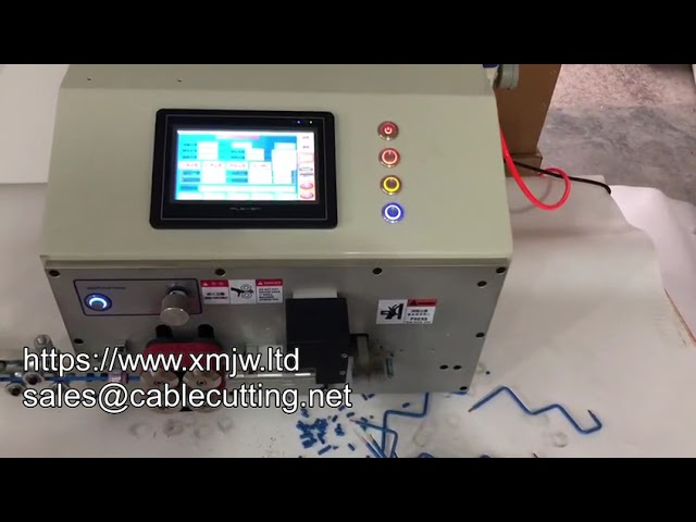 Machine WPM 09n : dénuder, couper et cintrer les câbles électriques souples et rigides - Automatisation en usine