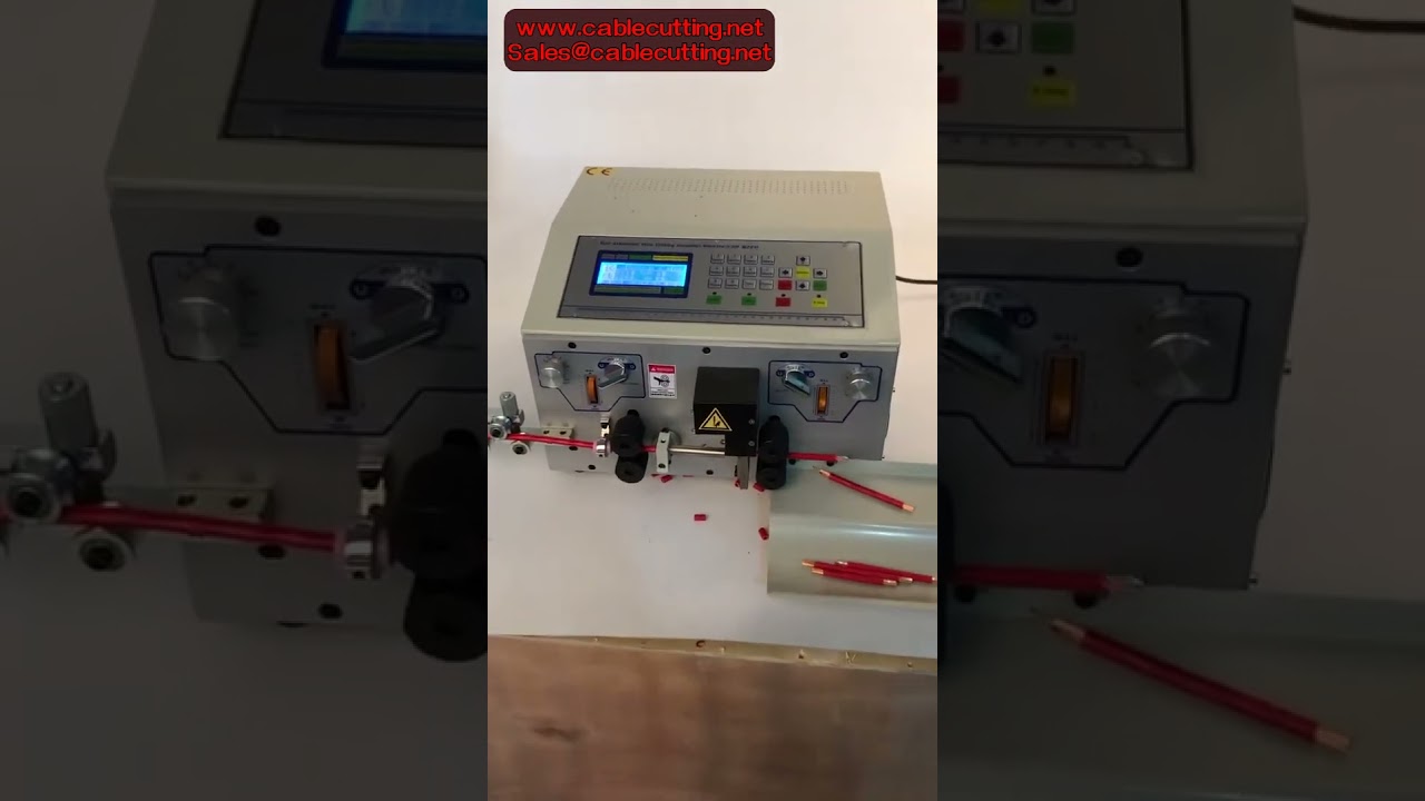 Machine à dénuder automatique 0,2-25 mm² - Dénudeuse à 4 roues avec écran tactile pour câbles