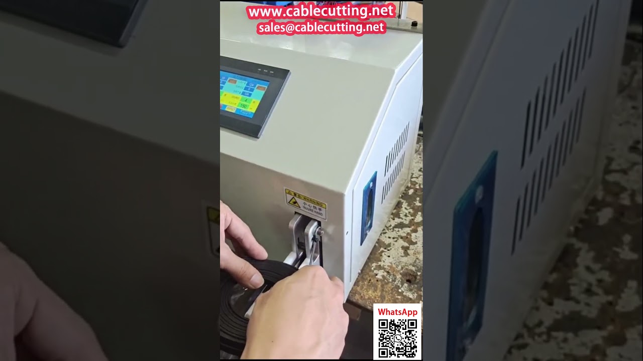 Machine automatique d'enroulement et de ligature pour câble réseau plat