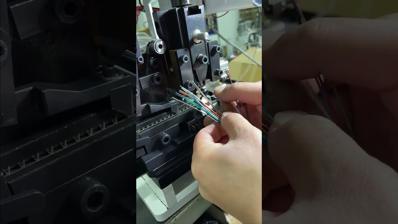 Machine à bornes à bande continue (type bouton) – Réglage terminé, effet parfait, prête à expédier ! #usine