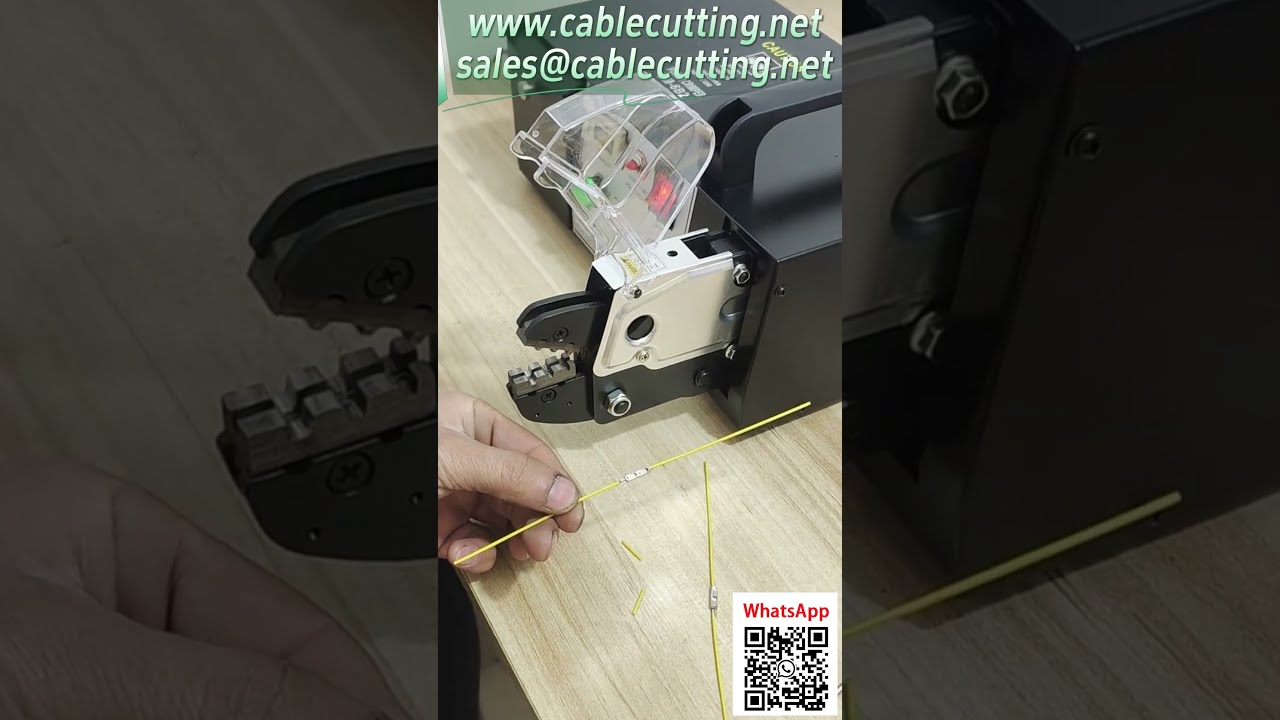 【Machine à sortir EM-6B2】Crimpez parfaitement les connecteurs BN du premier coup – Matrices interchangeables pour bornes multiples