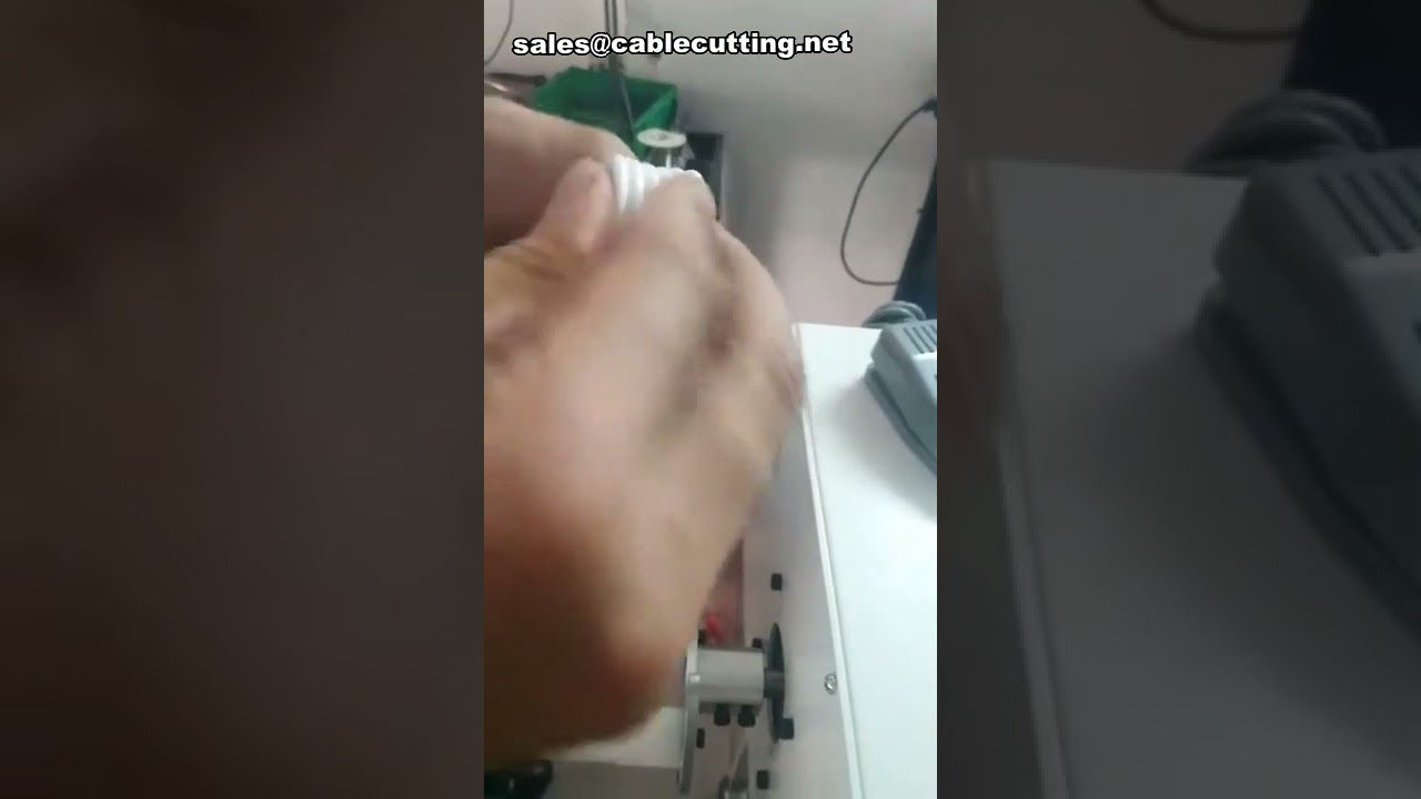 Machine à enrouler les câbles USB : Bobineuse et lieuse automatique