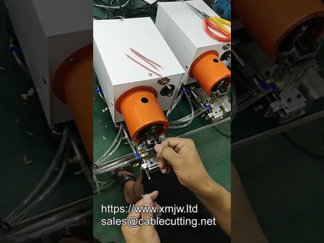 Machine pneumatique manuelle WPM 19a pour dénuder et torsader les câbles multiconducteurs - Haute qualité