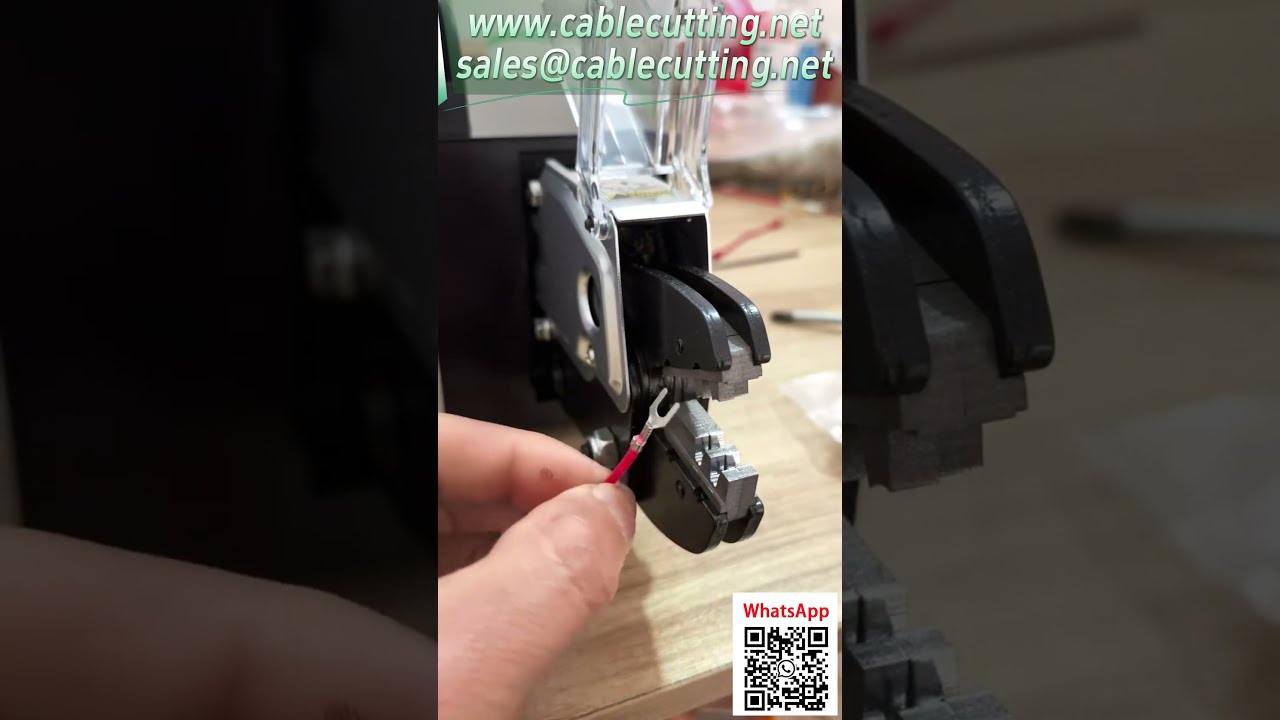 Machine de sertissage électrique 1,5T pour cosses de terre 0,25-16mm² | Test d'opération