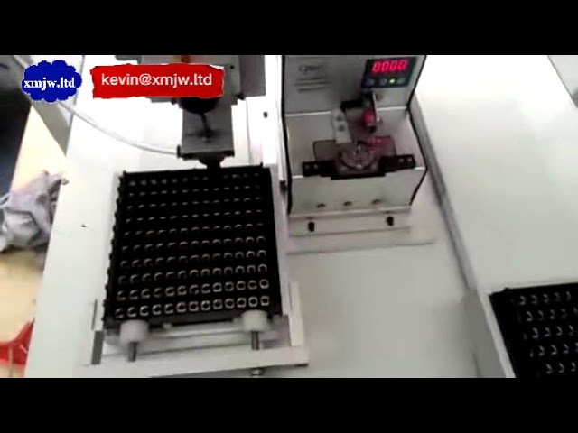 Machine de vissage automatique 4 axes pour assemblage de téléphones mobiles - Bras robotique de précision