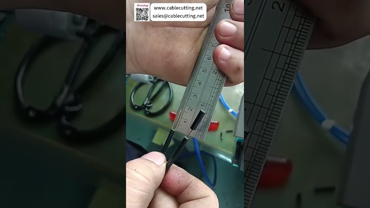 Machine à fendre double fil : coupe 60mm et dénudage partiel 15mm pour câbles plats