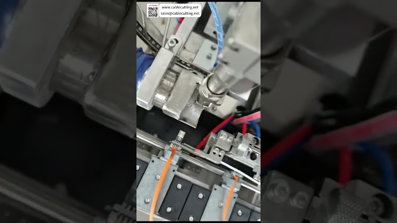 Machine à étamer et souder automatique pour fils émaillés et connecteurs USB