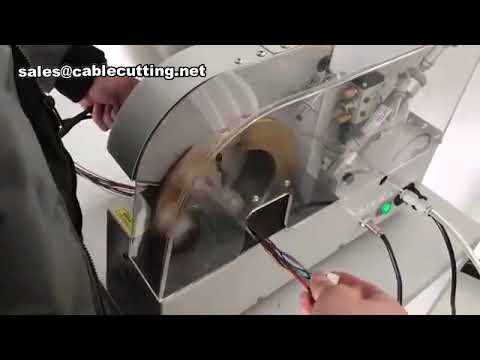 Machine à ruban adhésif pour faisceaux de câbles : solution automatisée haute performance