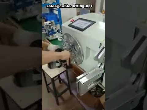 Machine à attache-fils automatique : présentation produit pour emballage rapide