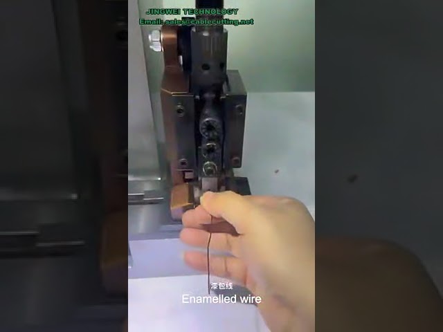 Machine à sertir les bornes 4T Servo - Outil semi-automatique pour bornes électriques