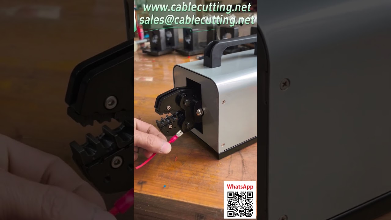Démonstration de sertissage pneumatique de bornes pré-isolées | Machine automatique de précision