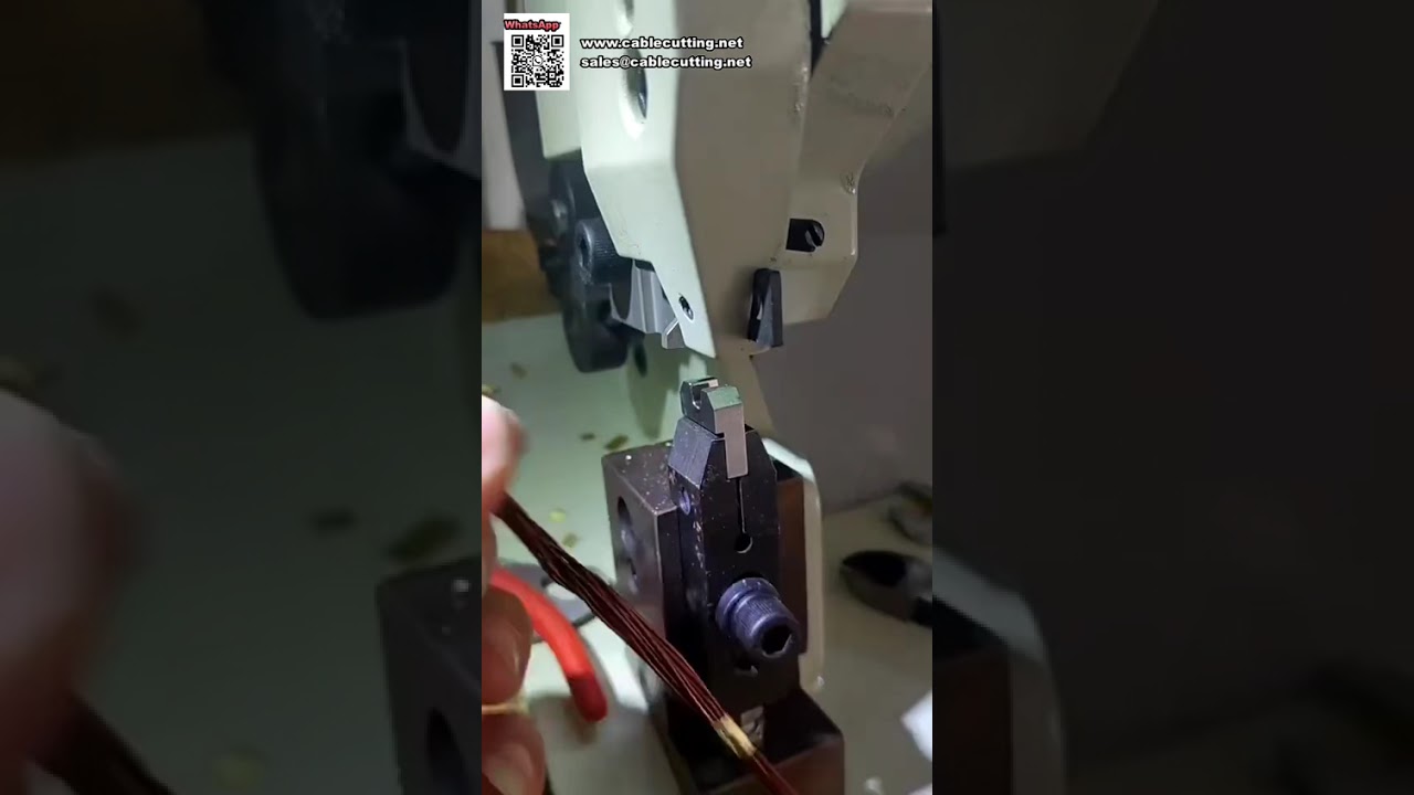 Machine de sertissage de jonction de bande de cuivre à haute efficacité, connexion solide sans desserrage
