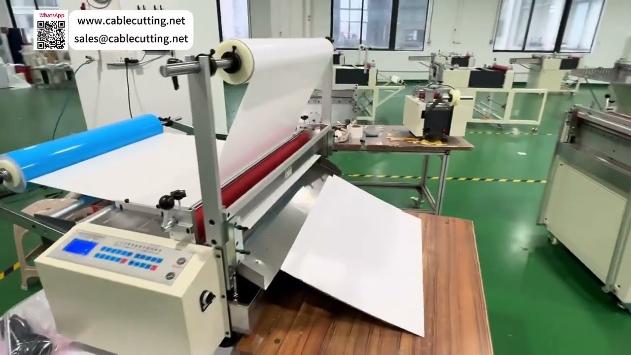 Machine de laminage et découpe de mousse de bureau : système d'outils professionnel pour des opérations fluides et précises