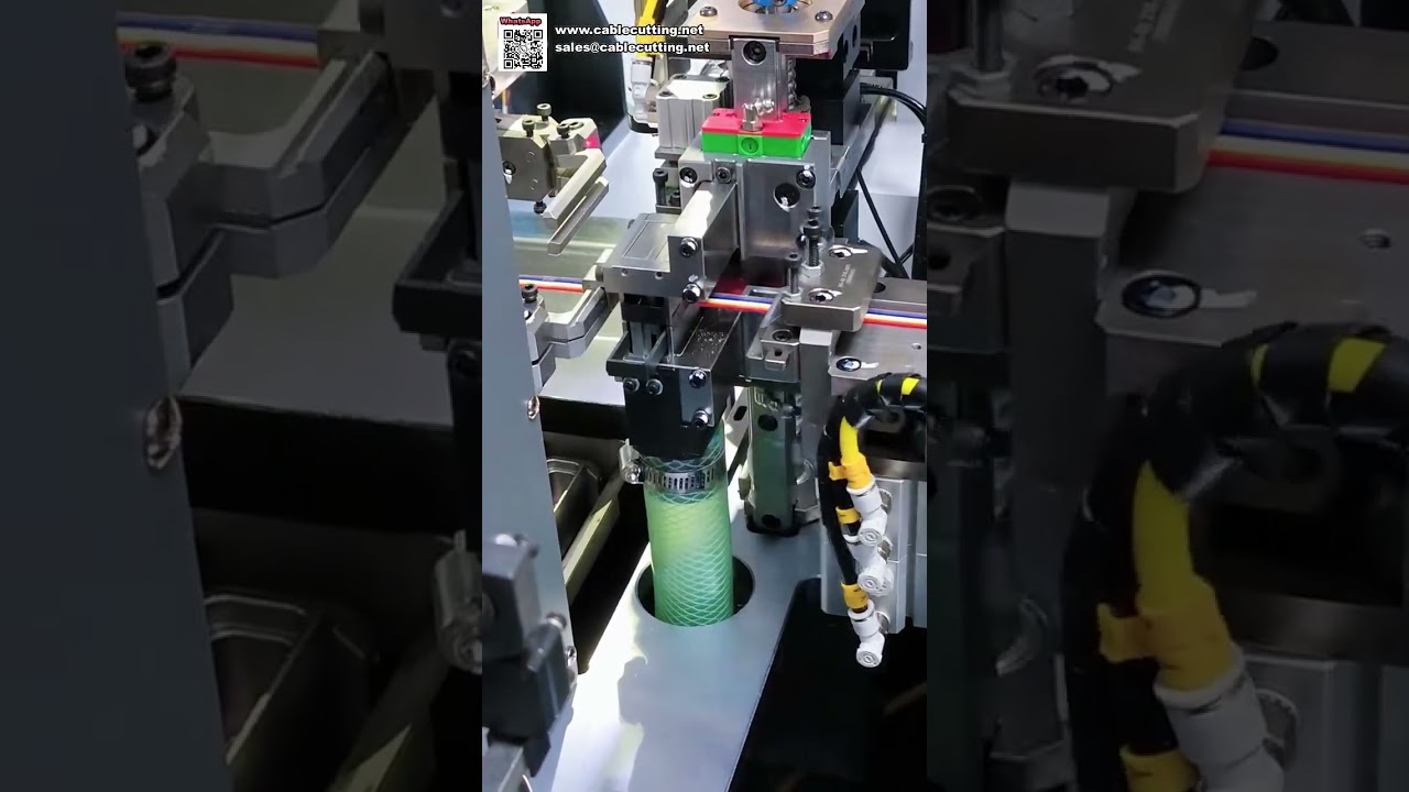 Machine entièrement automatique de coupe, dénudage et sertissage de fils - Shorts
