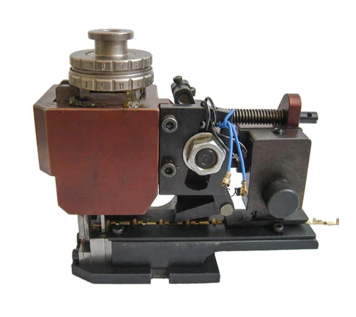 Applicateur de Sertissage Mécanique TA-20U